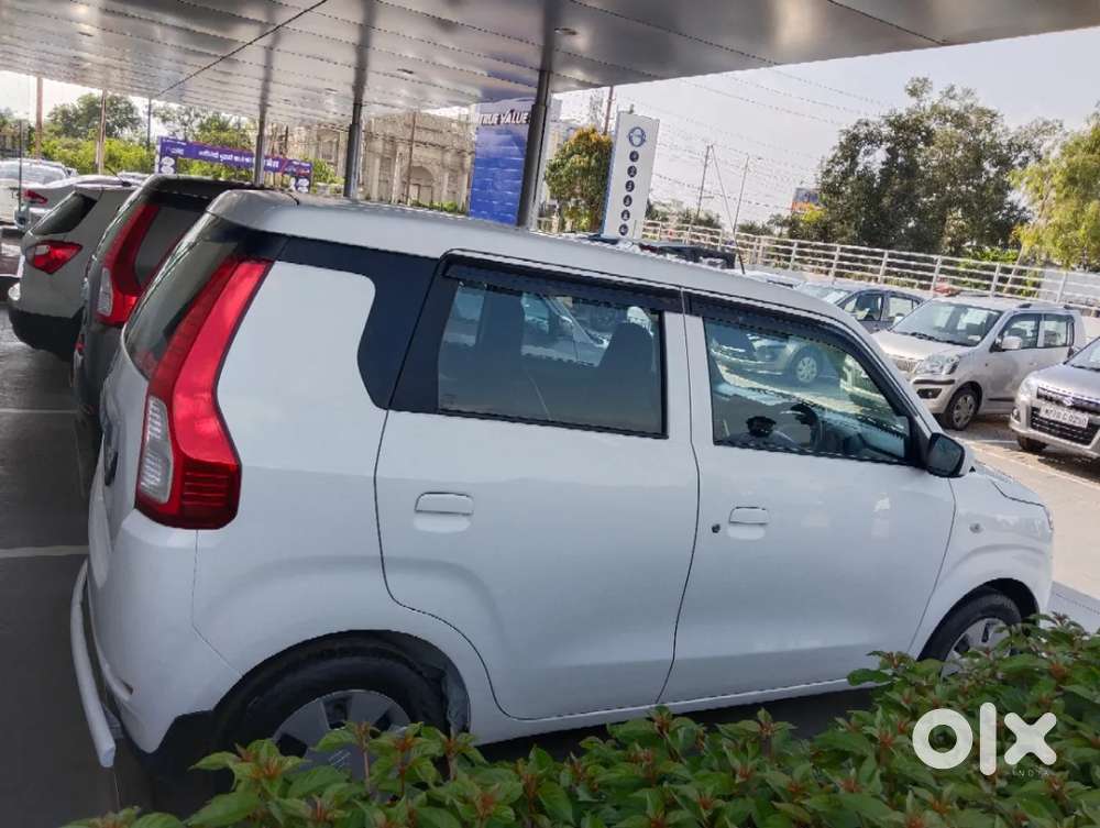 Maruti Suzuki Wagon R Vxi 1.0, 2023, Petrol