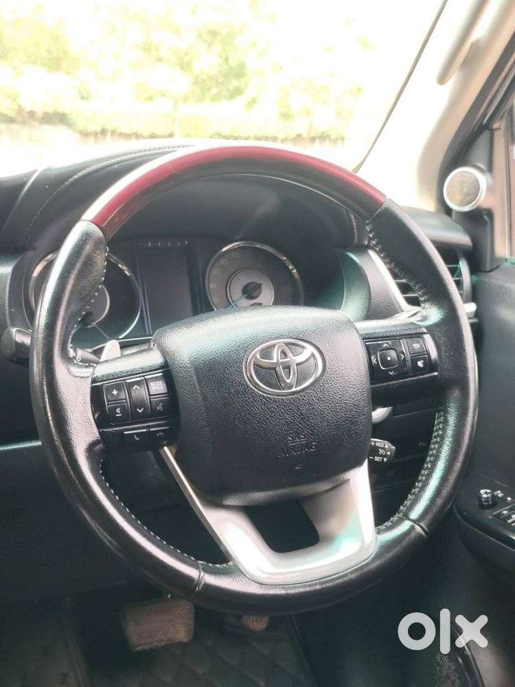 Toyota Fortuner 4x4 At, 2019, Diesel