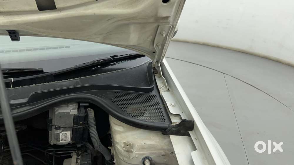 Volkswagen Vento Petrol Highline, 2015, Petrol