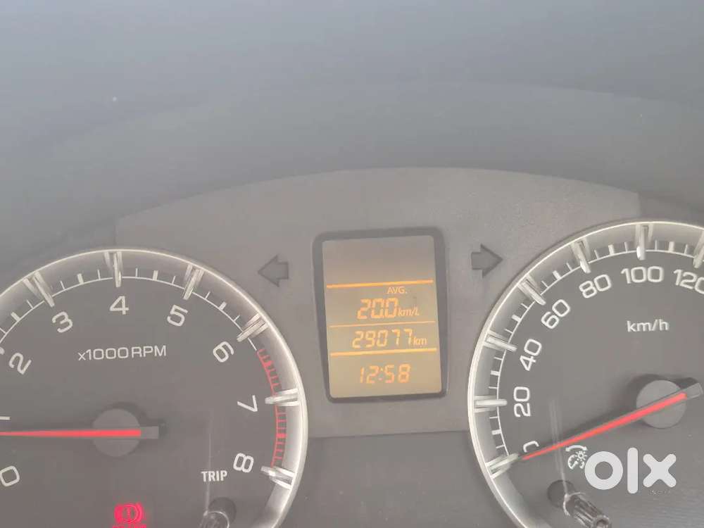 Maruti Suzuki Swift 2016 Petrol 30000 Km Driven