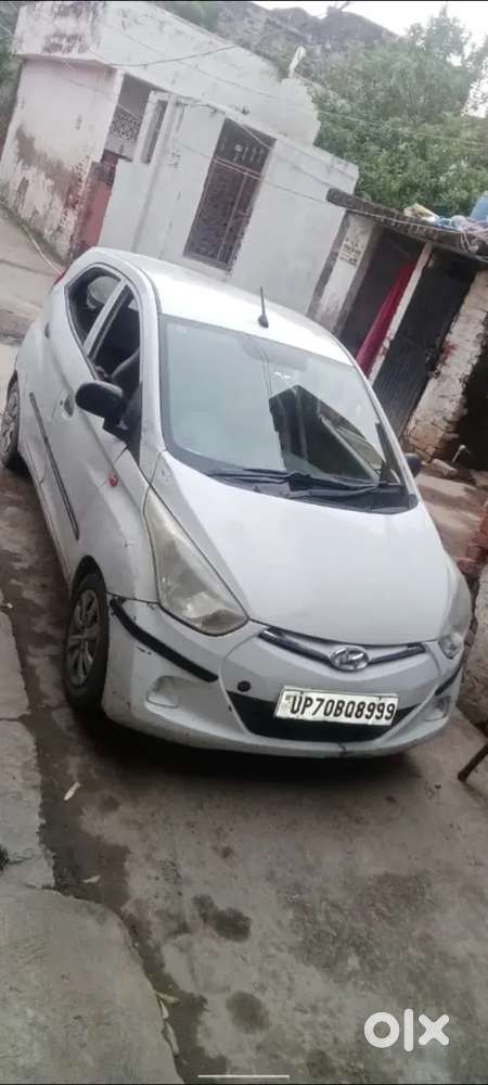 Hyundai Eon 2012 Petrol Well Maintained