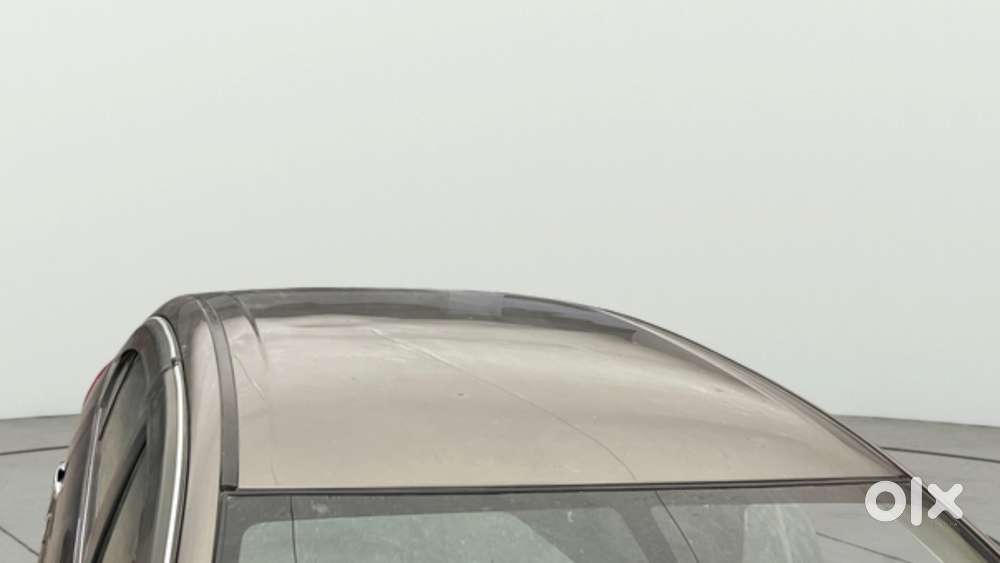 Maruti Suzuki Ciaz 1.5 Alpha Shvs Petrol, 2021, Petrol