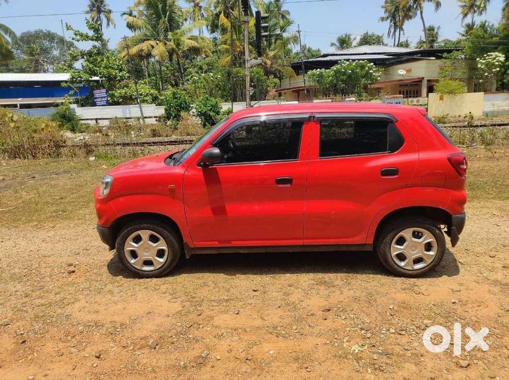 Maruti Suzuki S-presso Vxi, 2022, Petrol