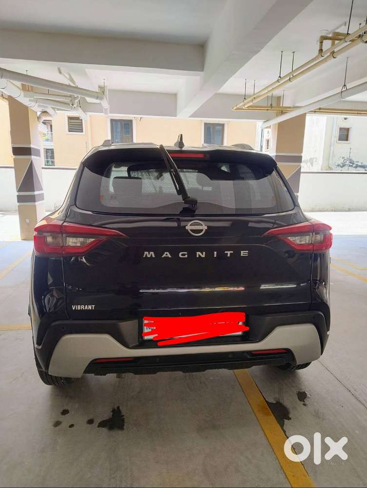 Nissan Magnite 2024 Petrol Well Maintained