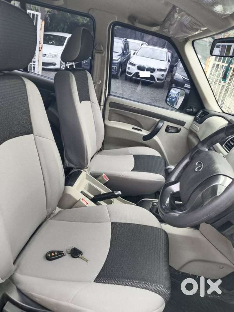 Mahindra Scorpio S6 Plus, 2016, Diesel