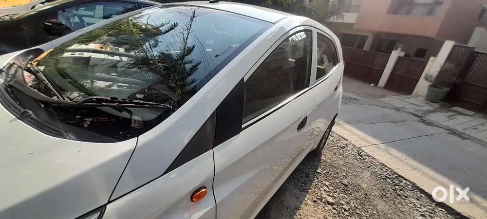 Hyundai Eon 2011 Manual Petrol