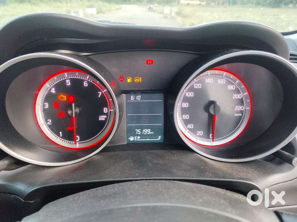 Maruti Suzuki Swift 1.2 Vxi (o), 2022, Lpg