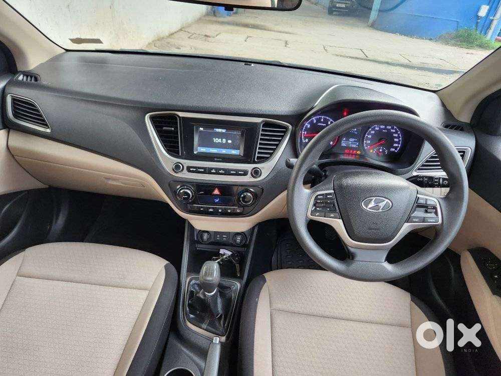 Hyundai Verna, 2019, Petrol