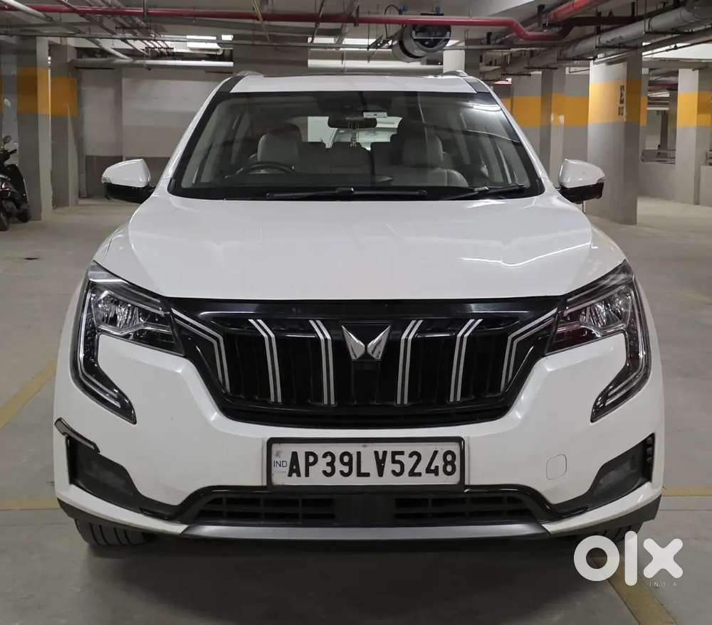 Mahindra Xuv700 Ax7l Petrol Automatic Single Hand Driven - Like New.
