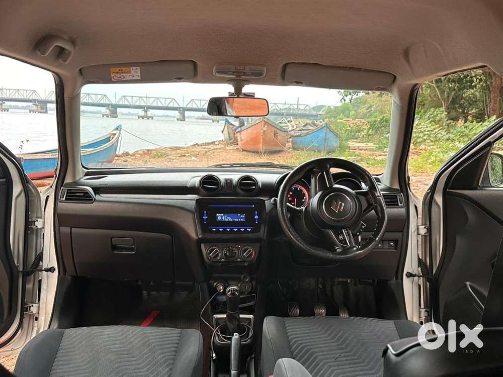 Maruti Suzuki Swift 2022 - 2023 Vxi