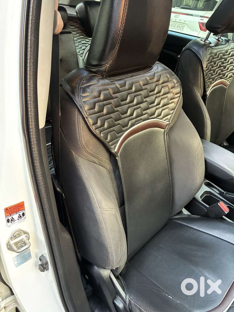 Maruti Suzuki Grand Vitara 1.5 Zeta Plus Intelligent Hybrid Ecvt, 20..