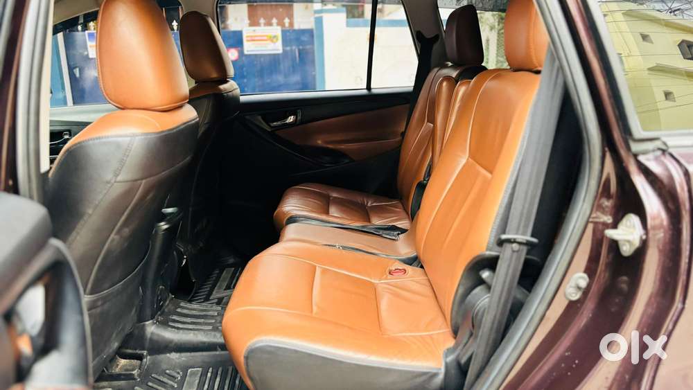 Toyota Innova Crysta 2.8 Gx At 7 Str, 2017, Diesel