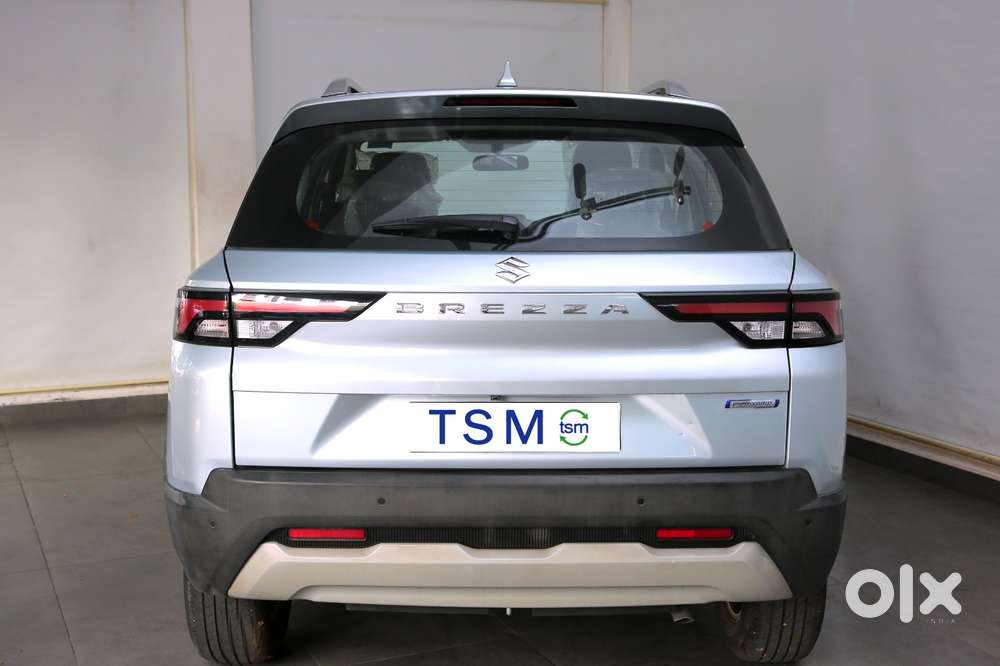 Maruti Suzuki Brezza 1.5 Zxi Smart Hybrid, 2023, Petrol