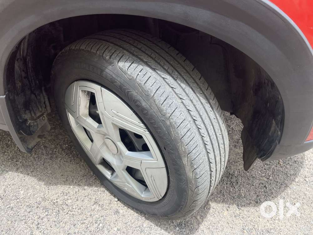 Tata Nexon Smart Plus1.2 Revotron Petrol 5 Mt, 2023, Petrol