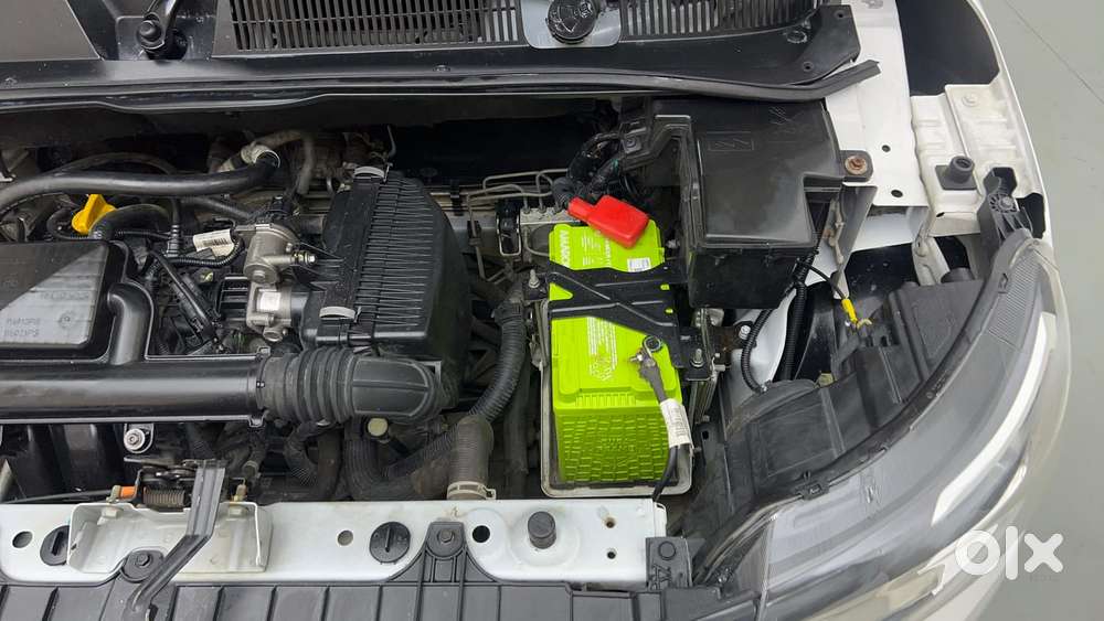 Renault Triber Rxt, 2022, Petrol