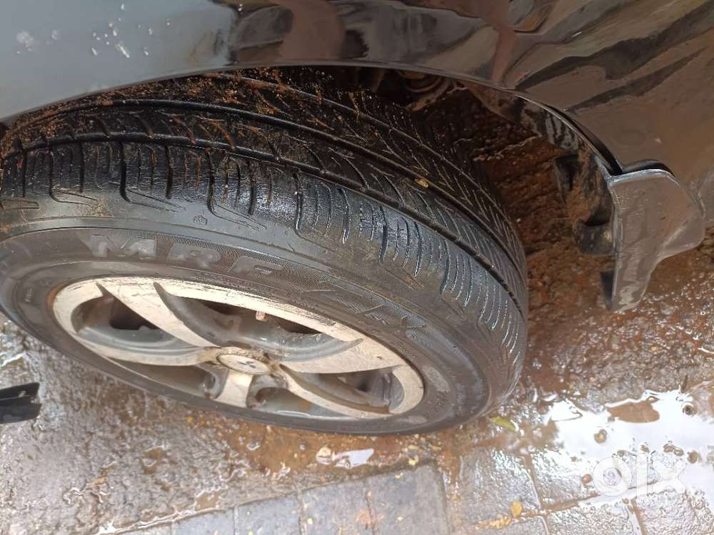 Alloy Wheels Tyres New Rear Spoiler