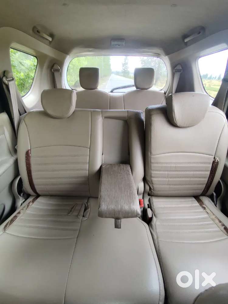 Maruti Suzuki Ertiga 2013 December Diesel Well Maintained
