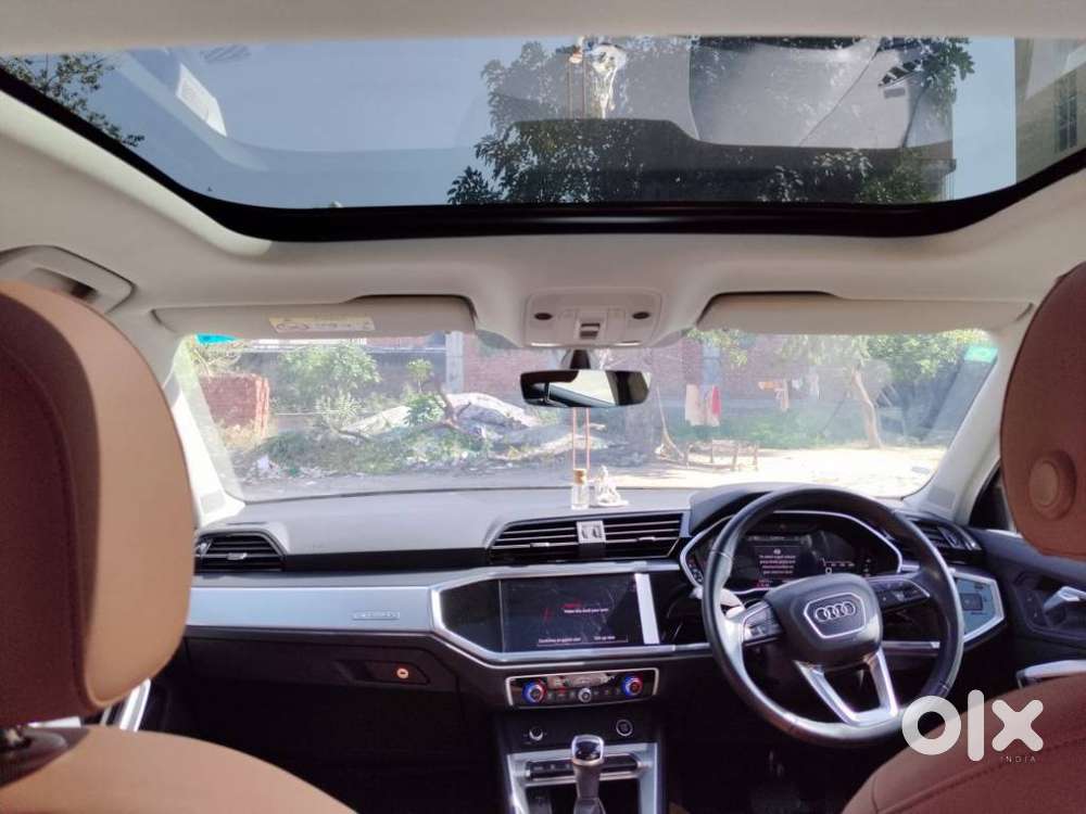 Audi Q3 Sportback Technology Plus S-line, 2024, Petrol