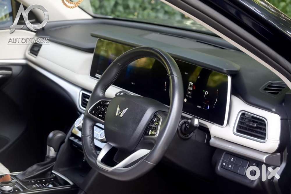 Mahindra Xuv700 2.2 Ax 5 Diesel Mt 7 Str, 2023, Diesel