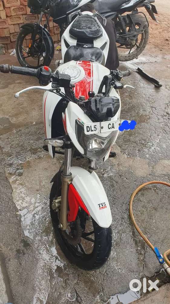 Apache RTR 200 4v Motorcycles 1824959240