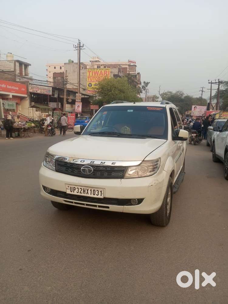 Tata Safari Storme 2017 Diesel 110000 Km Driven