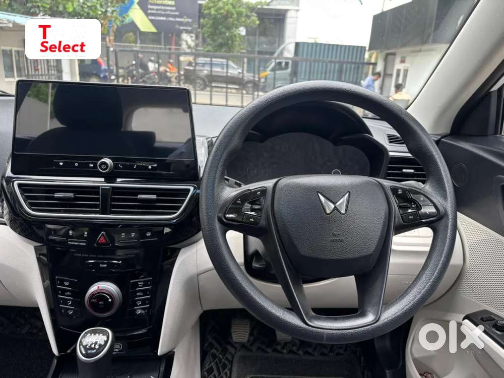 Mahindra Xuv 3xo Mx3 Pro 1.2 Petrol, 2025, Petrol
