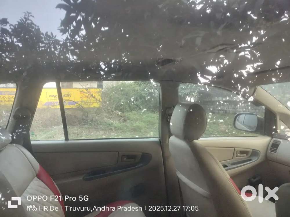 Toyota Innova 2010 Diesel 220000 Km Driven