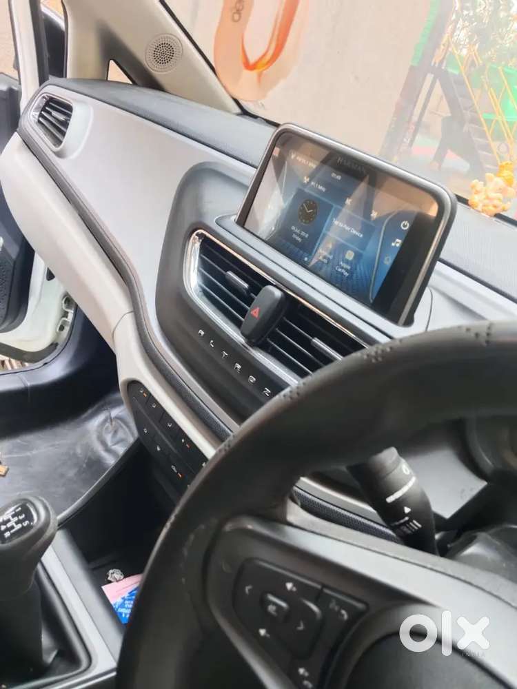 Tata Altroz Xm Plus 2023 Km Driven