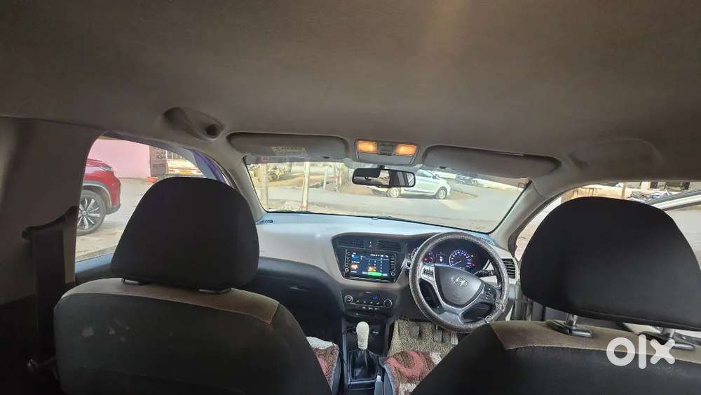 Hyundai I20 2014 Petrol 120000 Km Driven