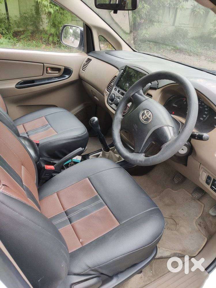 Toyota Innova 2.5 G (diesel) 7 Seater, 2016, Diesel