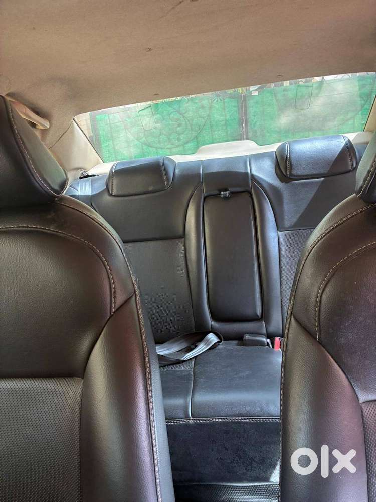 Like new Honda Amaze 1.5 V CVT 2018