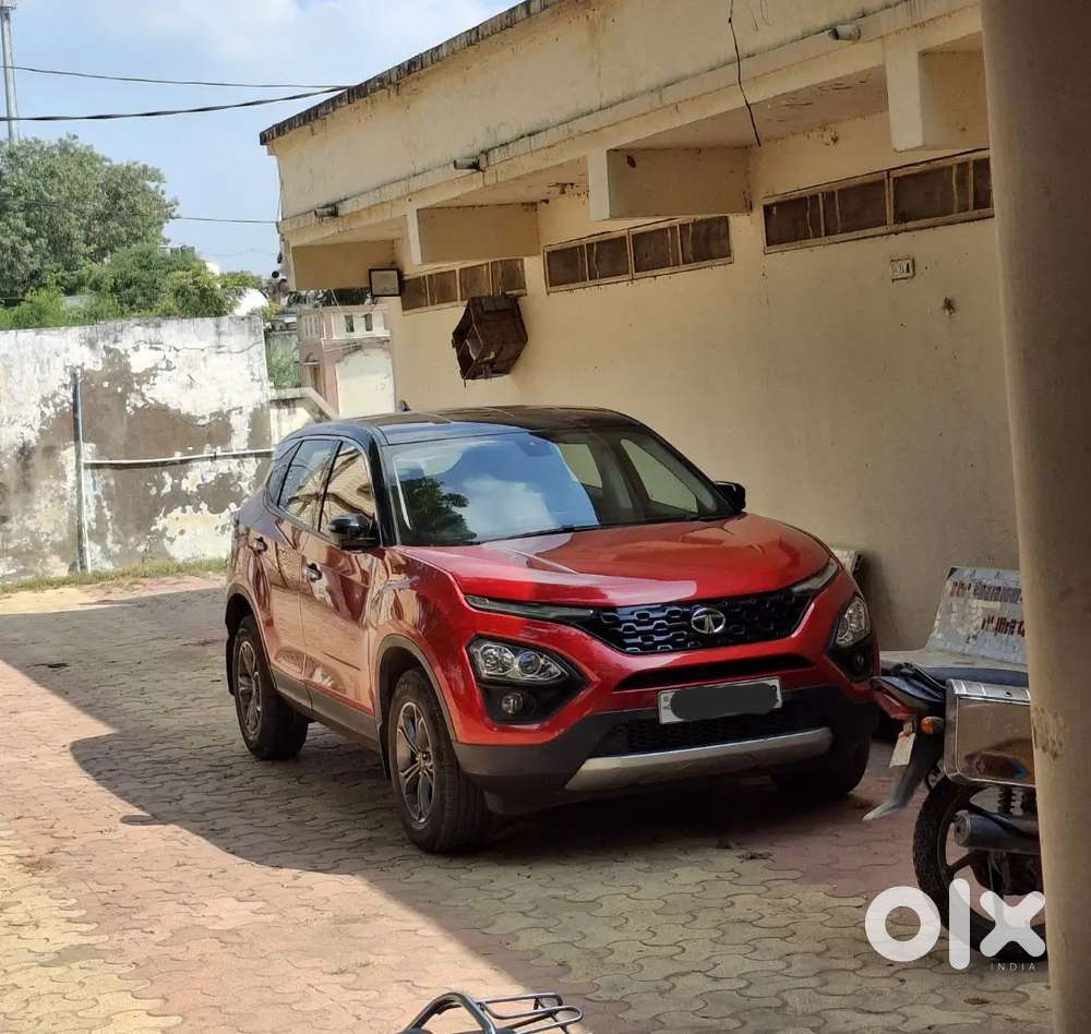 Tata Harrier Dual Tone.