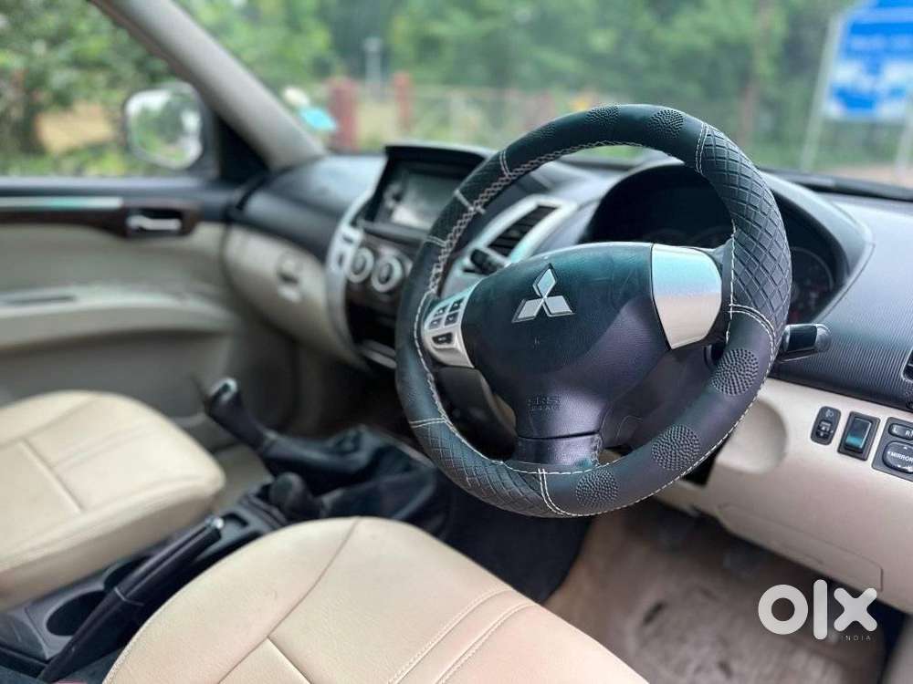 Mitsubishi Pajero Sport 2.5 Manual, 2014, Diesel