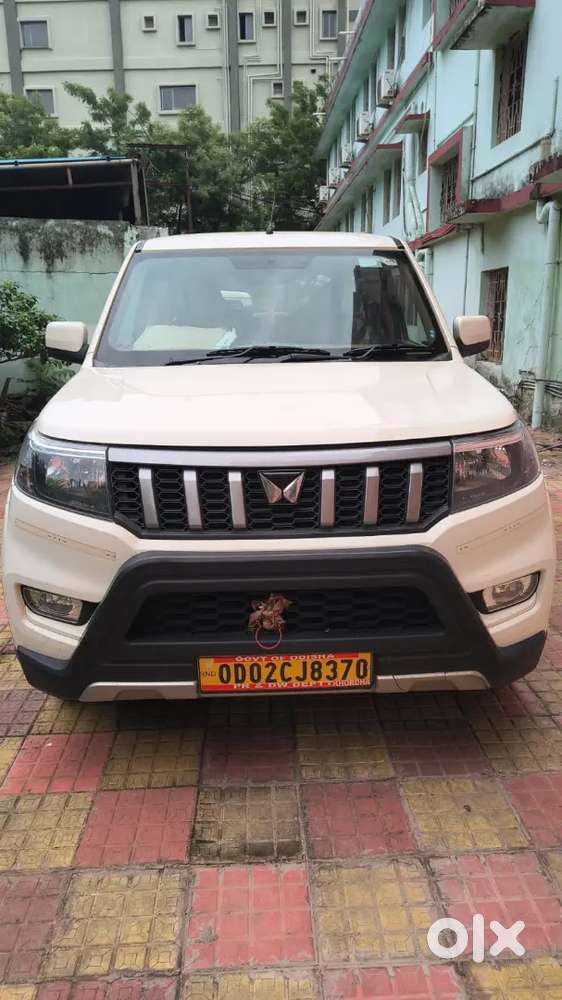 Mahindra Bolaro Neo N8a
