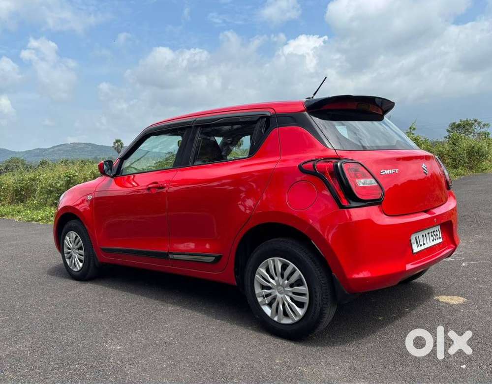 Maruti Suzuki Swift Lxi Optional-o, 2019, Petrol