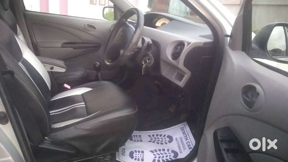 Toyota Etios, 2011, Petrol