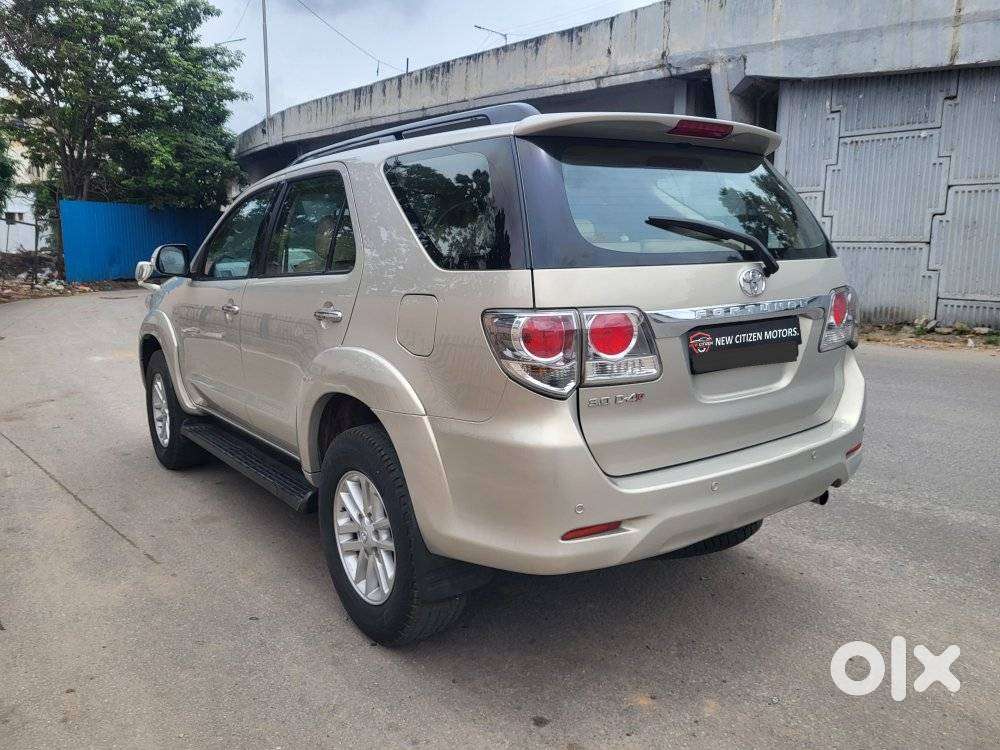 Toyota Fortuner 3.0 4x2 Automatic, 2012, Diesel