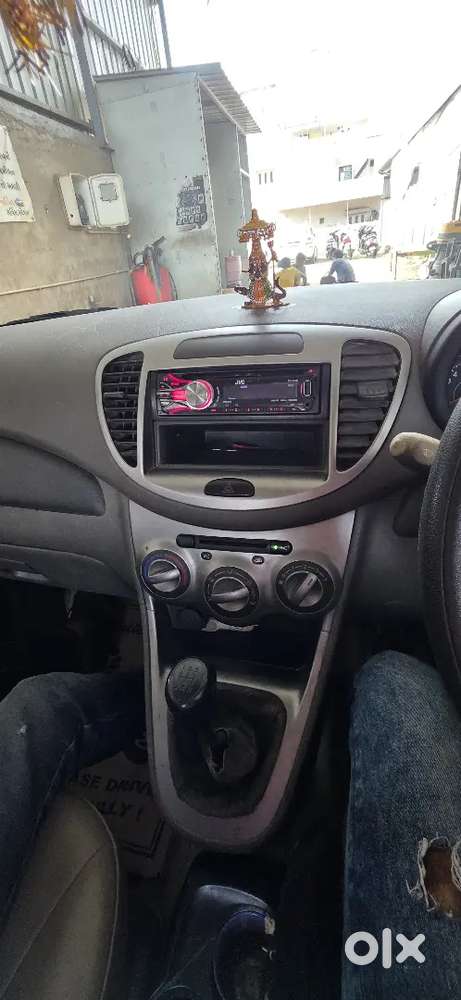 Hyundai I10 2012 कार