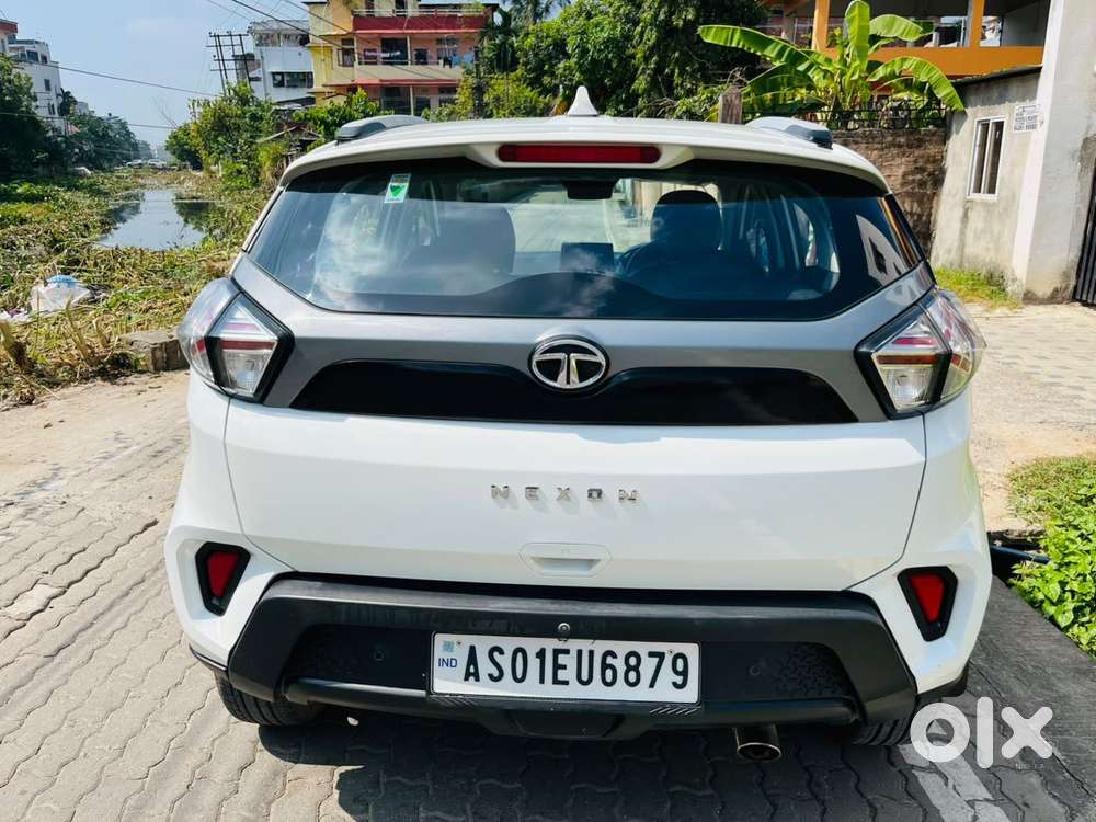 Tata Nexon 1.2 Revotron Xm Plus (s), 2021, Petrol