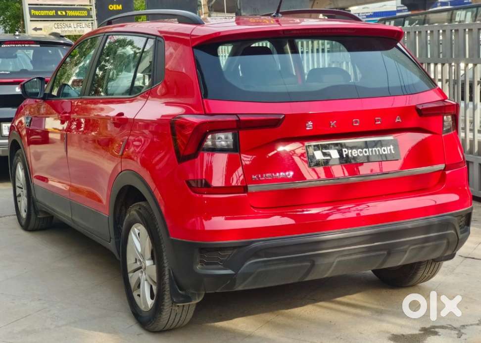 Skoda Kushaq 1.0 Tsi Active, 2022, Petrol