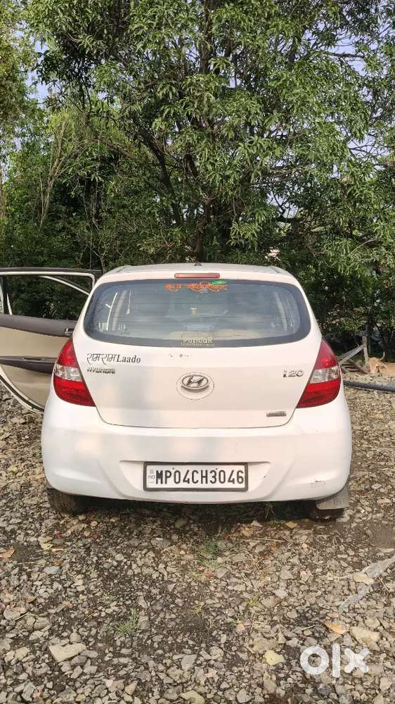 Hyundai I20 Sportz Petrol 2011