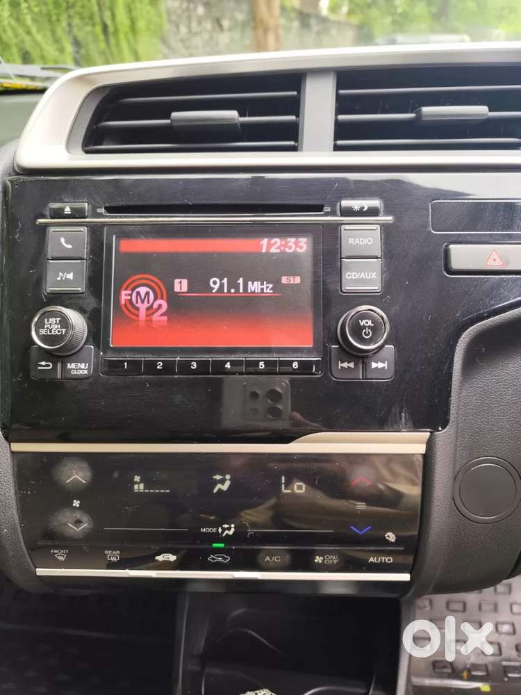 Honda Jazz V Cvt, 2016, Petrol
