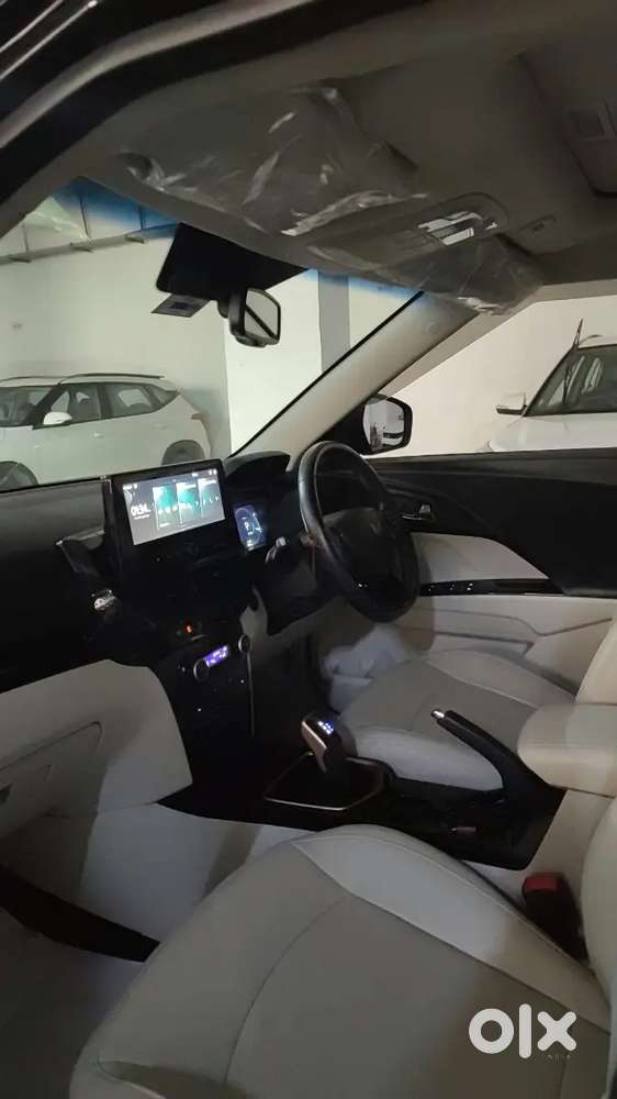 Mahindra Xuv400 Ev 2024 Automatic