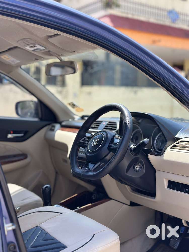 Maruti Suzuki Swift Dzire Vxi Optional, 2018, Petrol