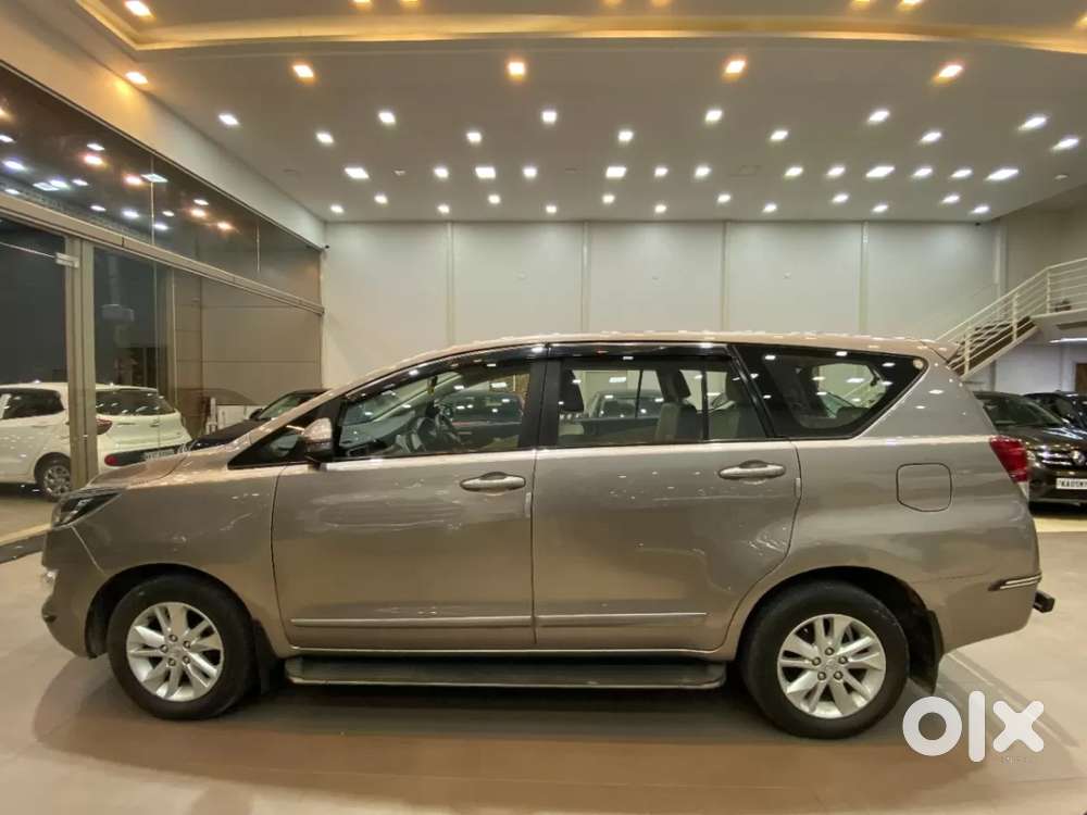 Toyota Innova Crysta [ ] 2.4 Gx At 7 Str, 2020, Diesel