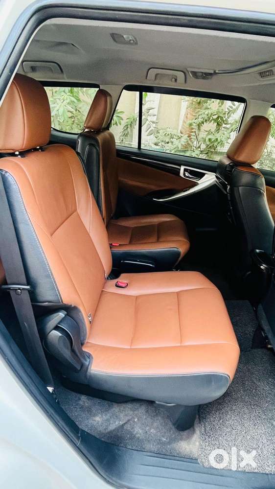 Toyota Innova Crysta 2.8z Automatic, 2017, Diesel