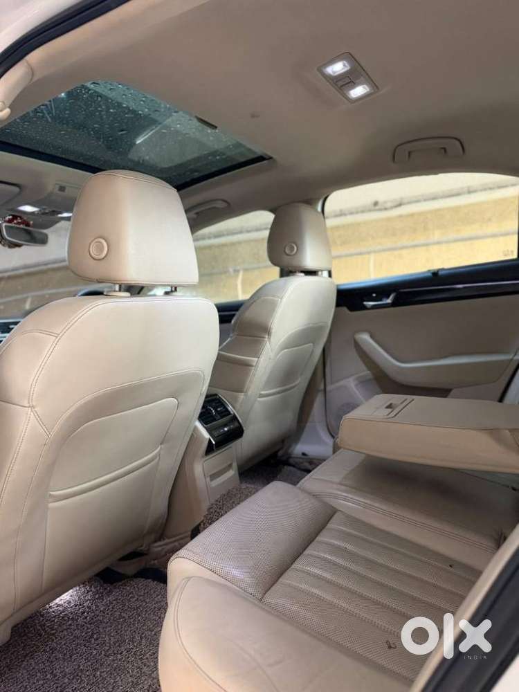 Skoda Superb 2.0 Tsi At L&k, 2019, Petrol