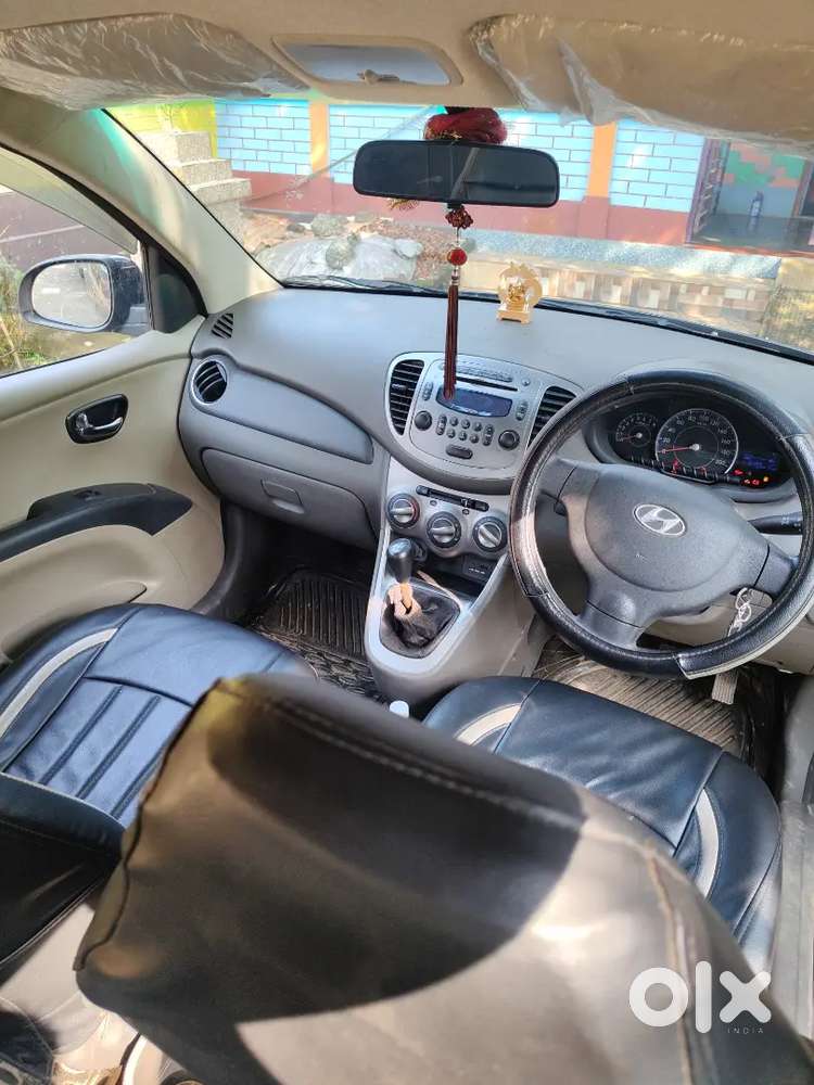 Hyundai I10 Sportz 2013 Petrol