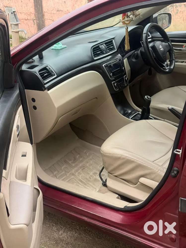 Maruti Suzuki Ciaz 2017 Diesel 85000 Km Driven