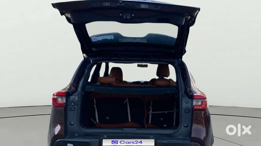 Nissan Magnite 1.0 Xv Premium, 2021, Petrol